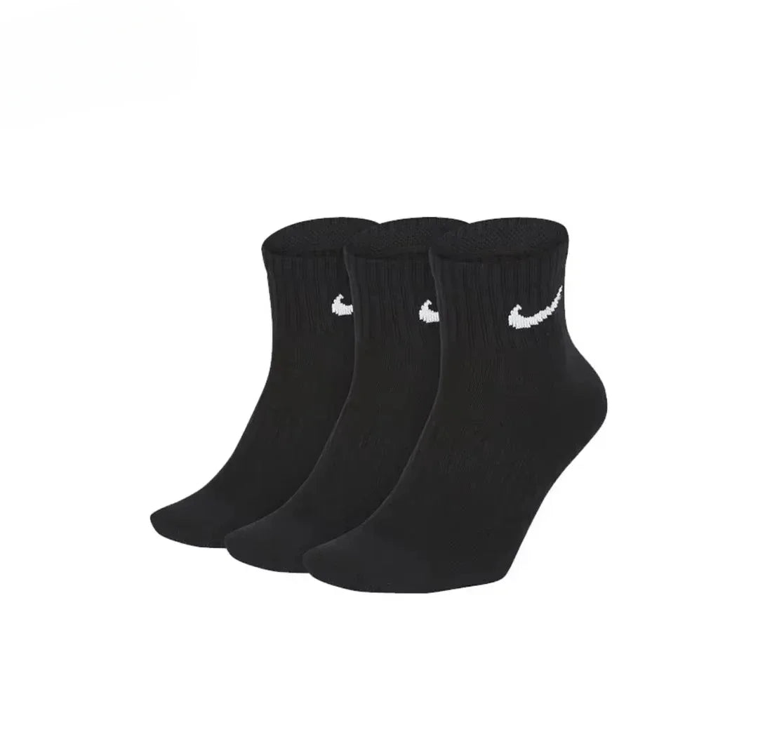Everyday Lightweightcrew Unisex Sports Socks Men'S and Women'S 3 Pairs Stockings for Athletic Training S M L SX7676